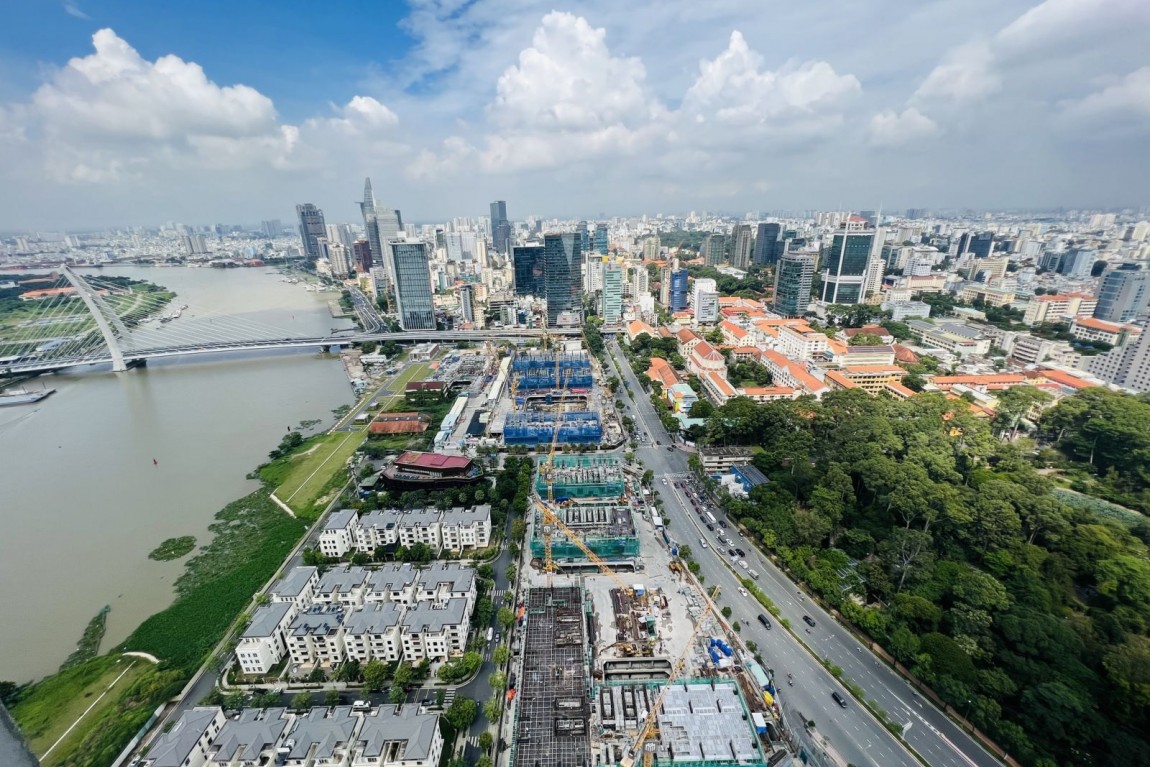 Vốn ngoại đang xâm nhập mạnh vào thị trường bất động sản Việt Nam