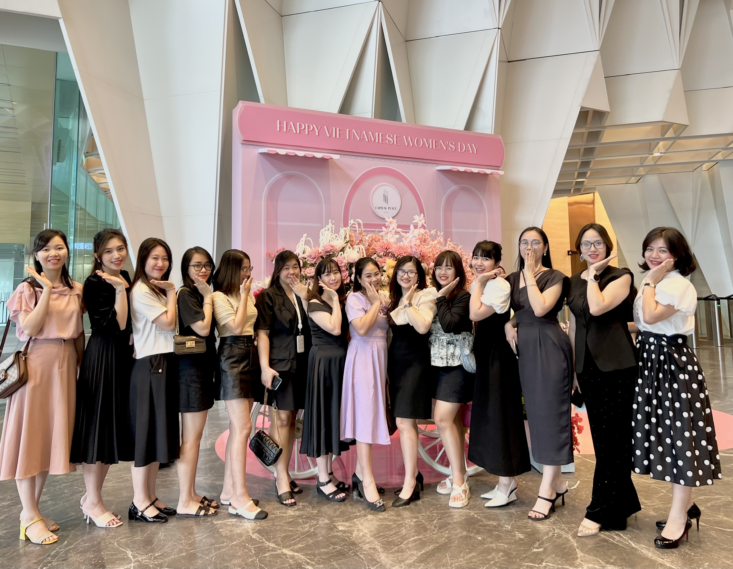 HASCO Holdings tổ chức hoạt động chào mừng ngày Phụ nữ Việt Nam 20/10!