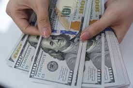 Tỷ giá tạo áp lực lên chứng khoán, lấn át lợi nhuận tích cực của doanh nghiệp