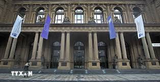 Chứng khoán châu Âu lập kỷ lục nhờ kỳ vọng về hòa bình cho Ukraine