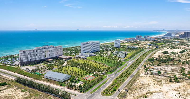 Real estate credit: "Tighten" but not "squeeze"