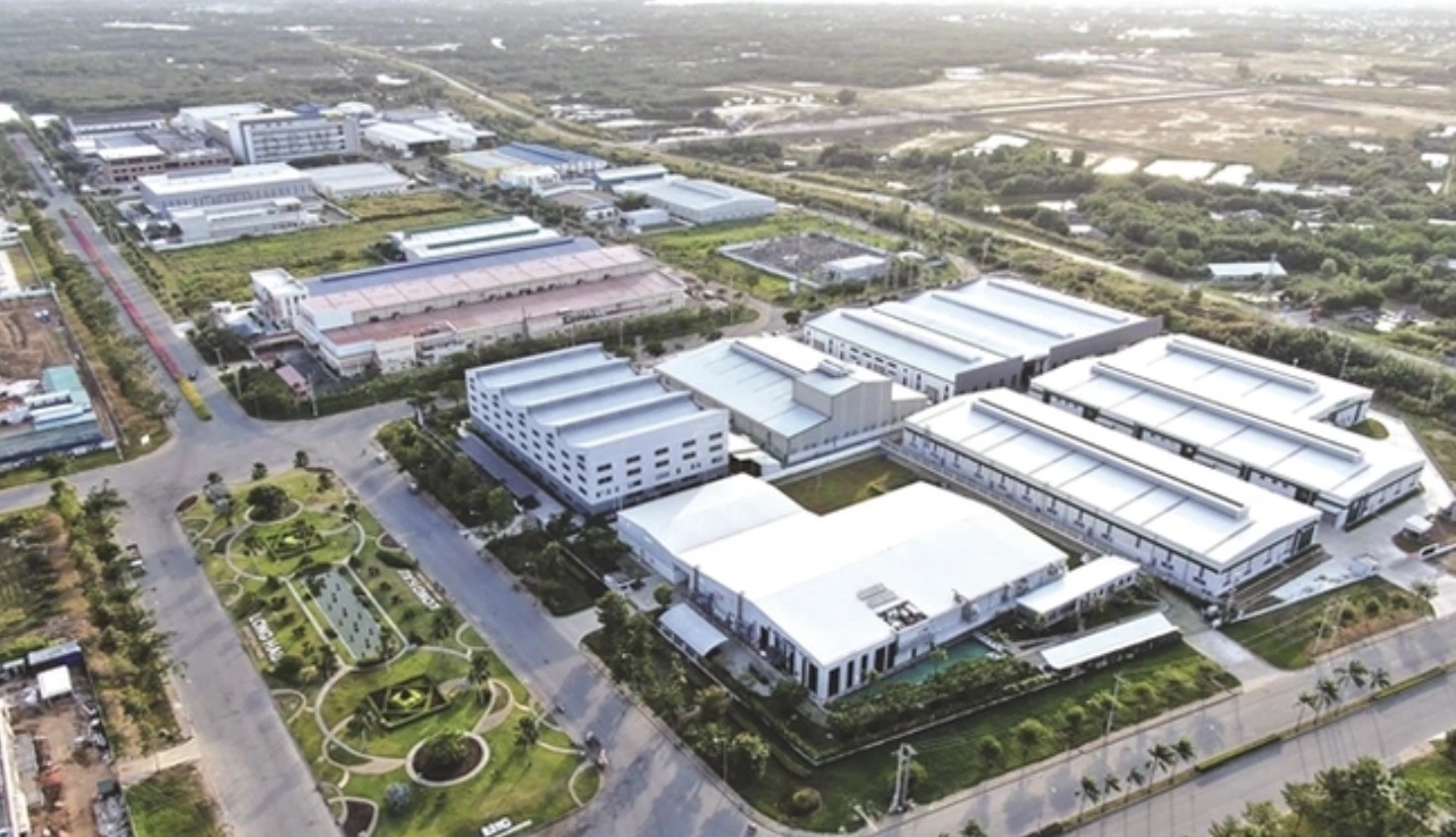 Những thương vụ M&A bất động sản công nghiệp làm "nóng" thị trường