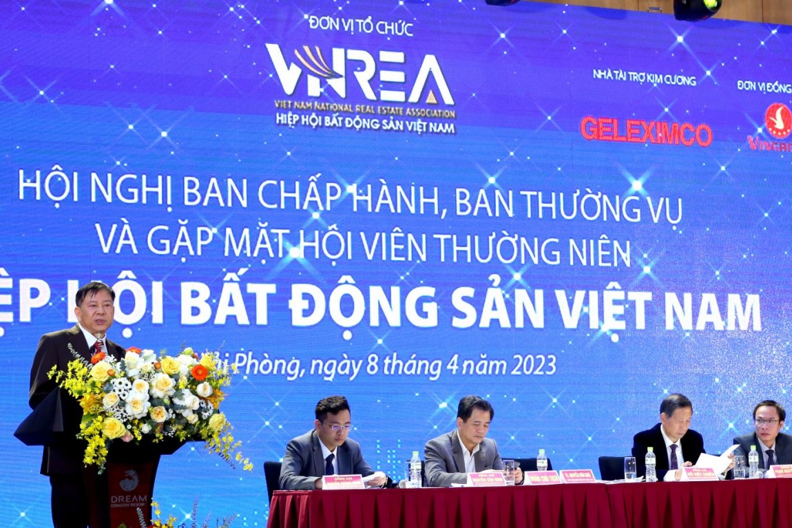 VNREA - “Người đẩy thuyền” cho công cuộc xây dựng pháp luật bất động sản